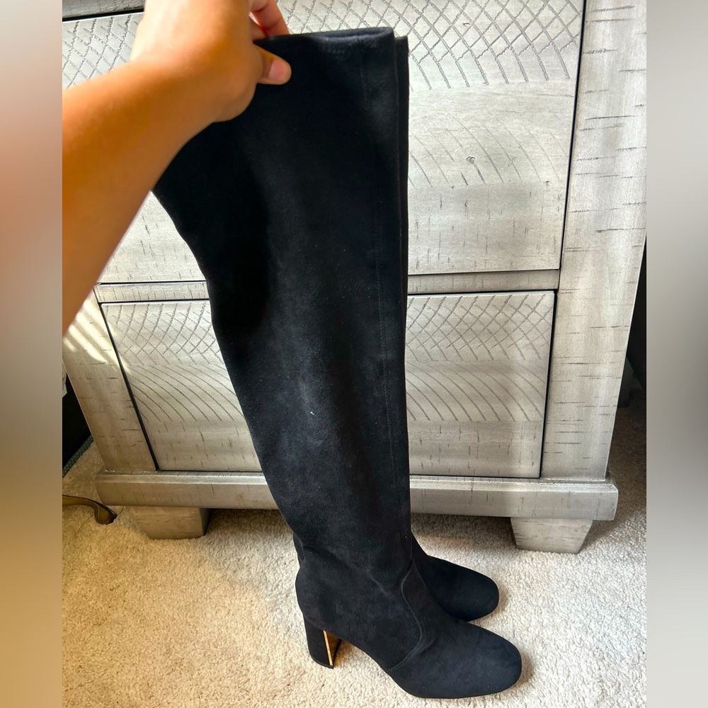 BCBGeneration Black stretchy thigh High boots